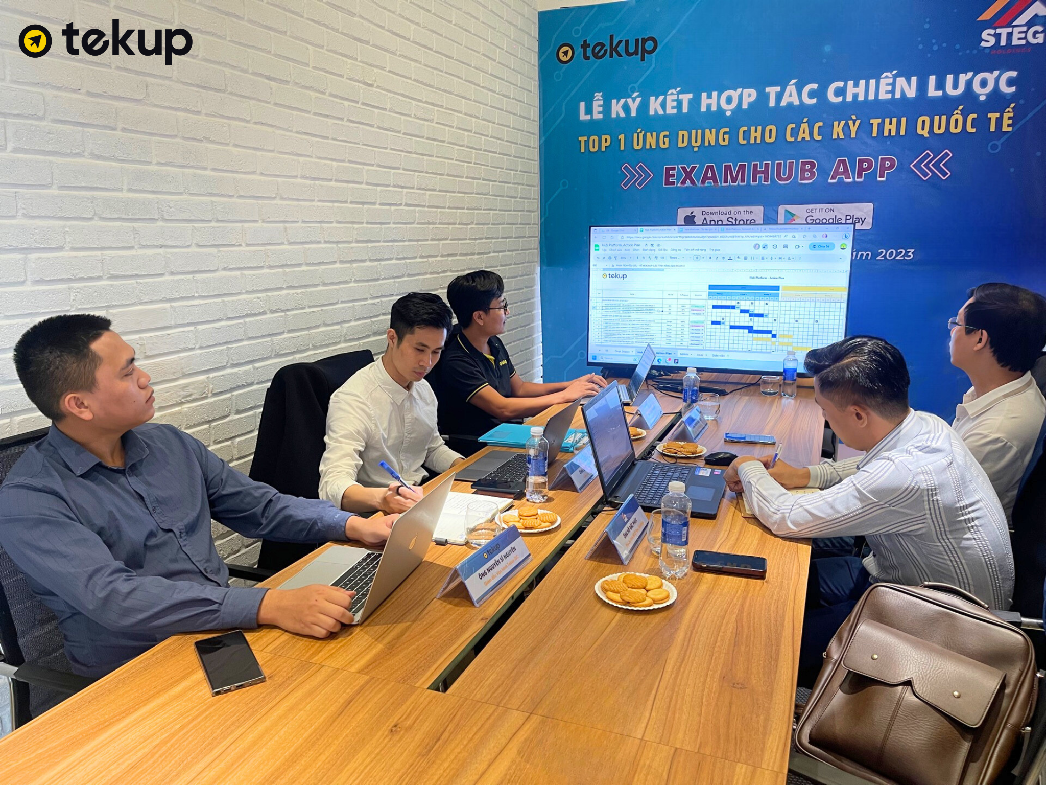 Tekup đồng hành cùng Satamath - Dự án outsourcing xây dựng Ứng dụng các kỳ thi quốc tế. 